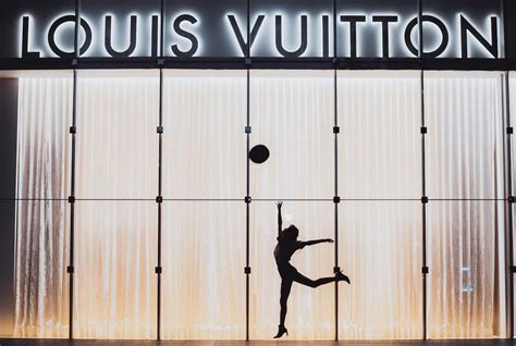 louis vuitton wrentham outlets|louis vuitton supply chain.